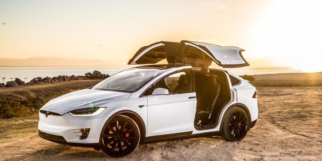 Tesla Model X Review